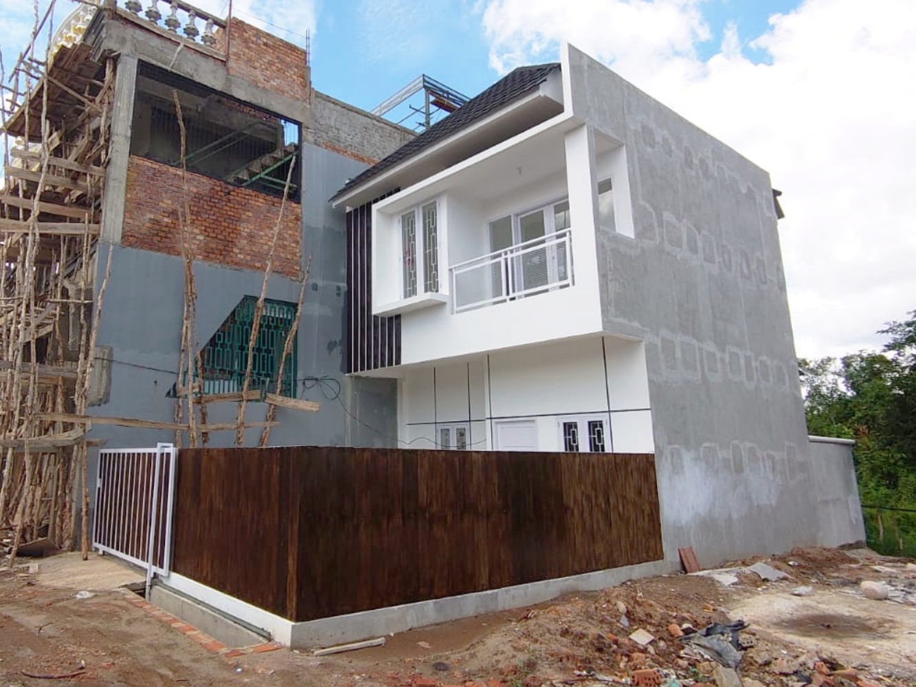 Project Pembangunan Rumah 2 Lantai dari Nol