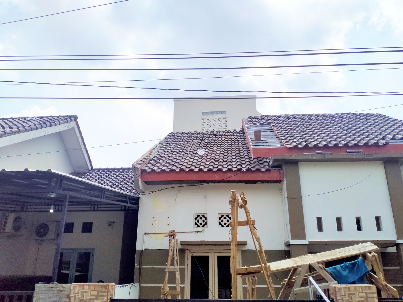Project Pembangunan Dapur di Belakang Rumah
