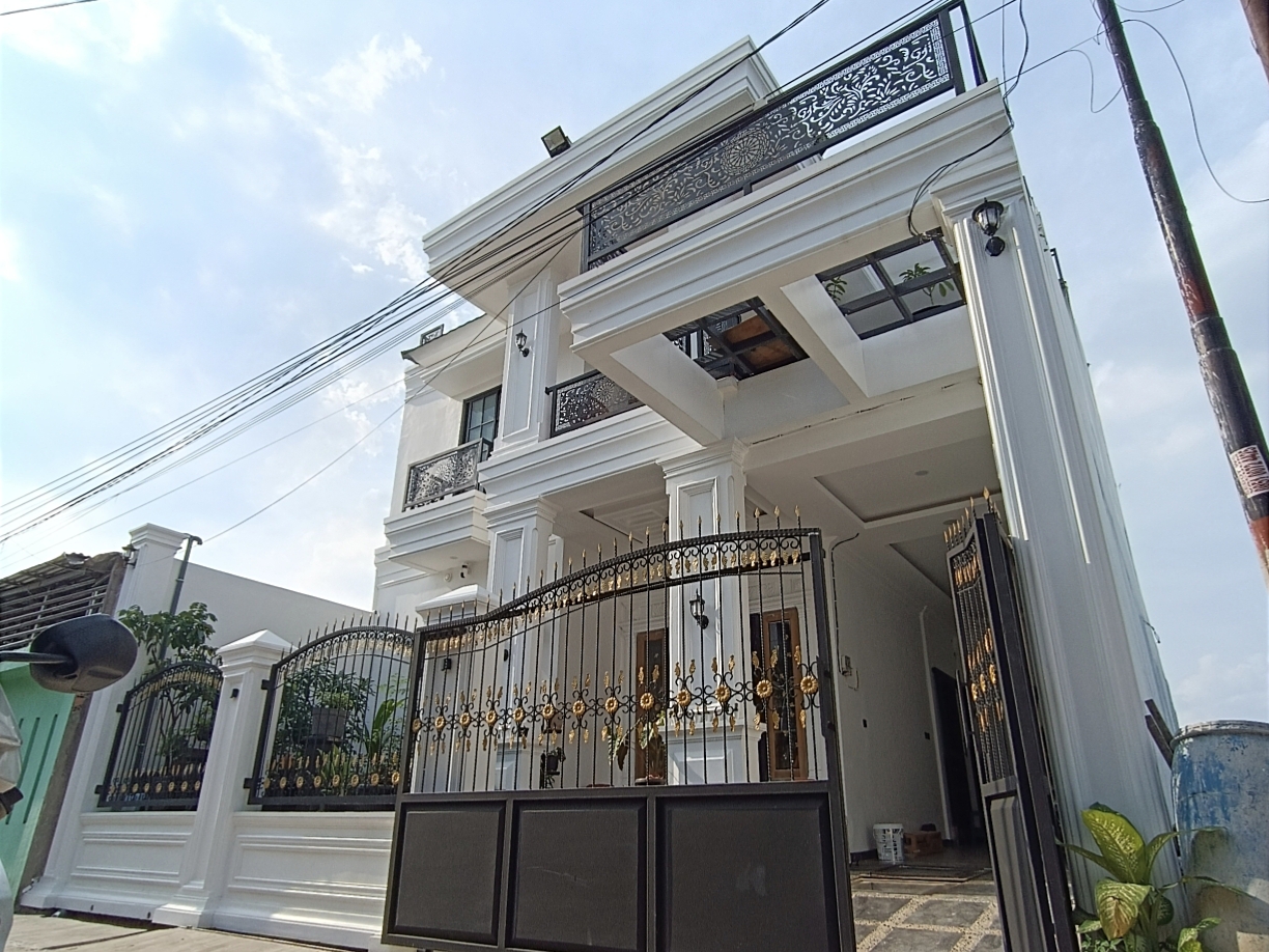Project Renovasi Rumah dari 1 ke 3 Lantai
